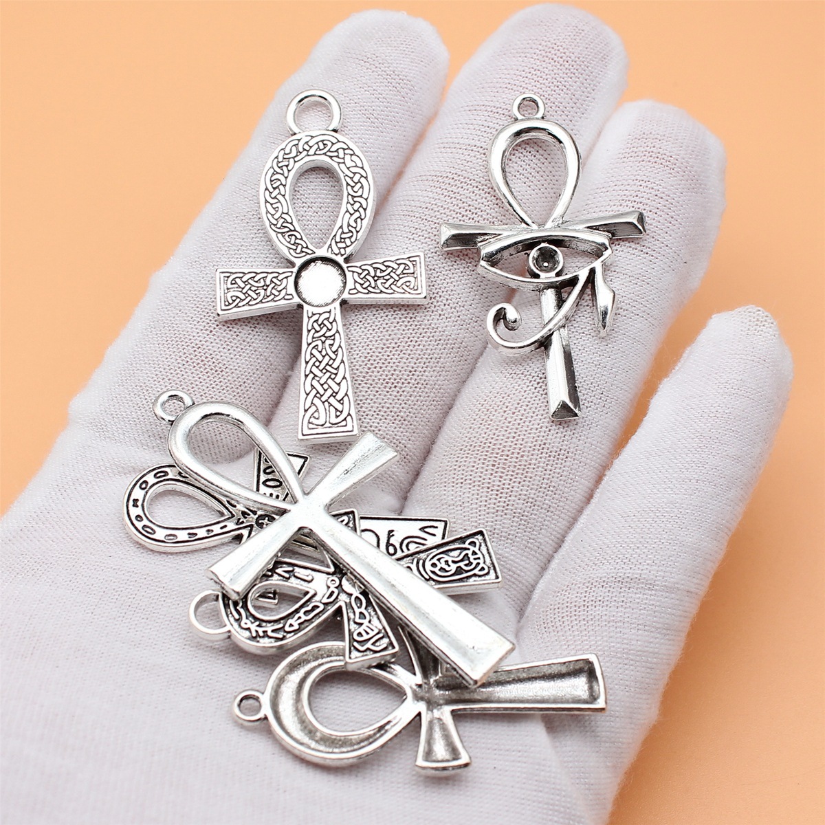 6pcs Antique Silver Color Key  - Vintage Collectible Jewelry recensione e prezzo
