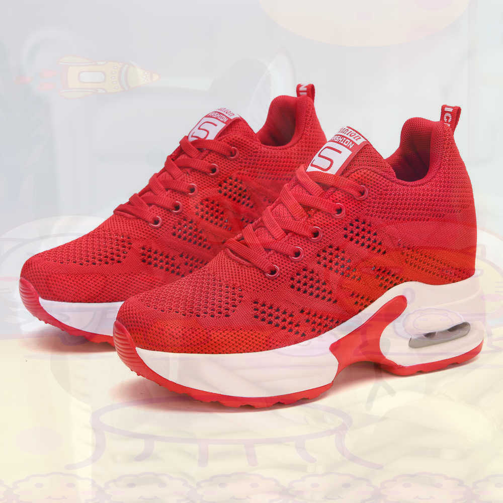 Red Size 36 Shoes Woman Tennis - Vintage And Collectible Items recensione e prezzo