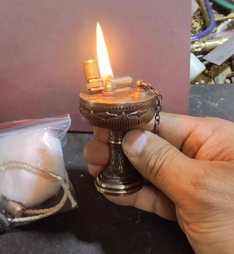 Vintage Style Desktop Kerosene - Collectible Vintage Lamps recensione e prezzo