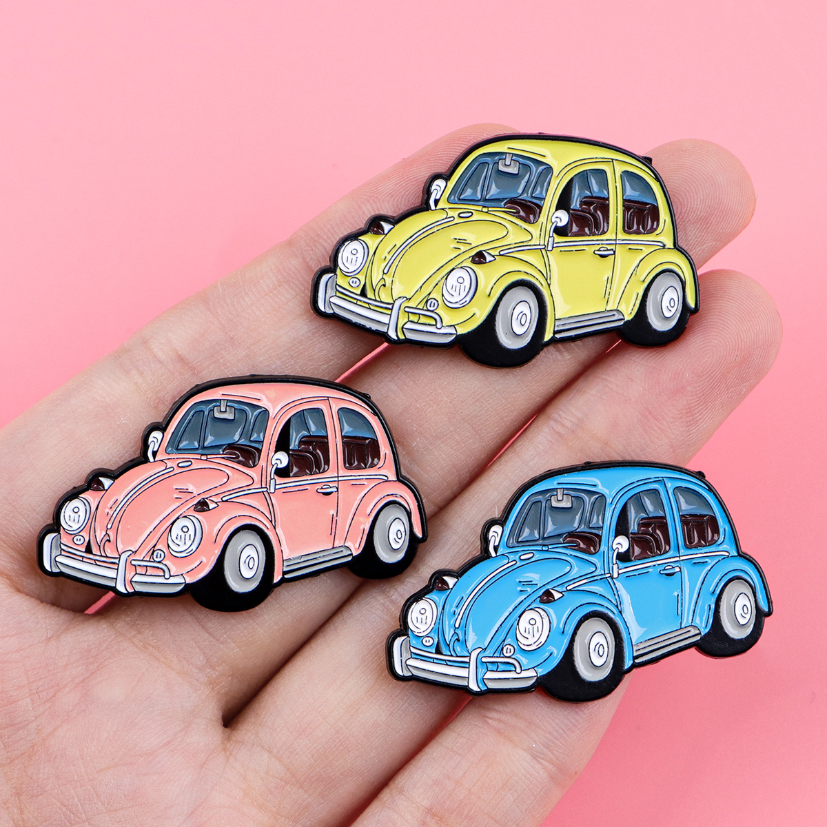Vintage Car Brooches For Women - Vintage Collectible Clothing recensione e prezzo