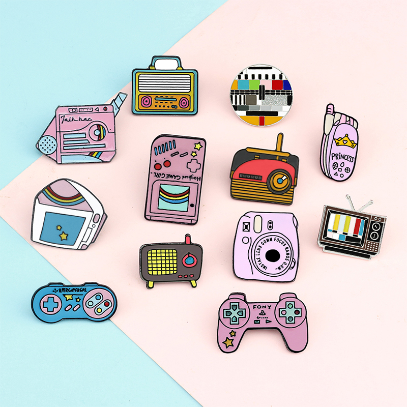Vintage Game Enamel Pins Colle - Vintage Collectible Jewelry recensione e prezzo