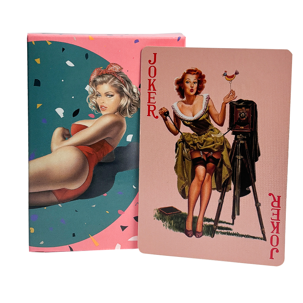 Pin-up Girls Playing Cards Vin - Vintage Collectible Playing Cards recensione e prezzo