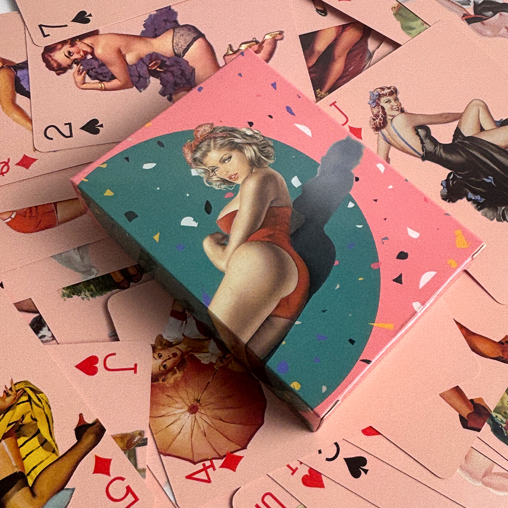 Pin-up Girls Playing Cards Vin - Vintage Collectible Playing Cards recensione e prezzo